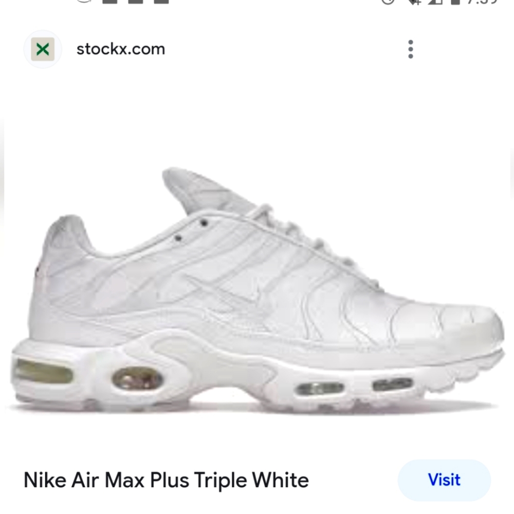 Nike Air Max Plus Women’s Triple white